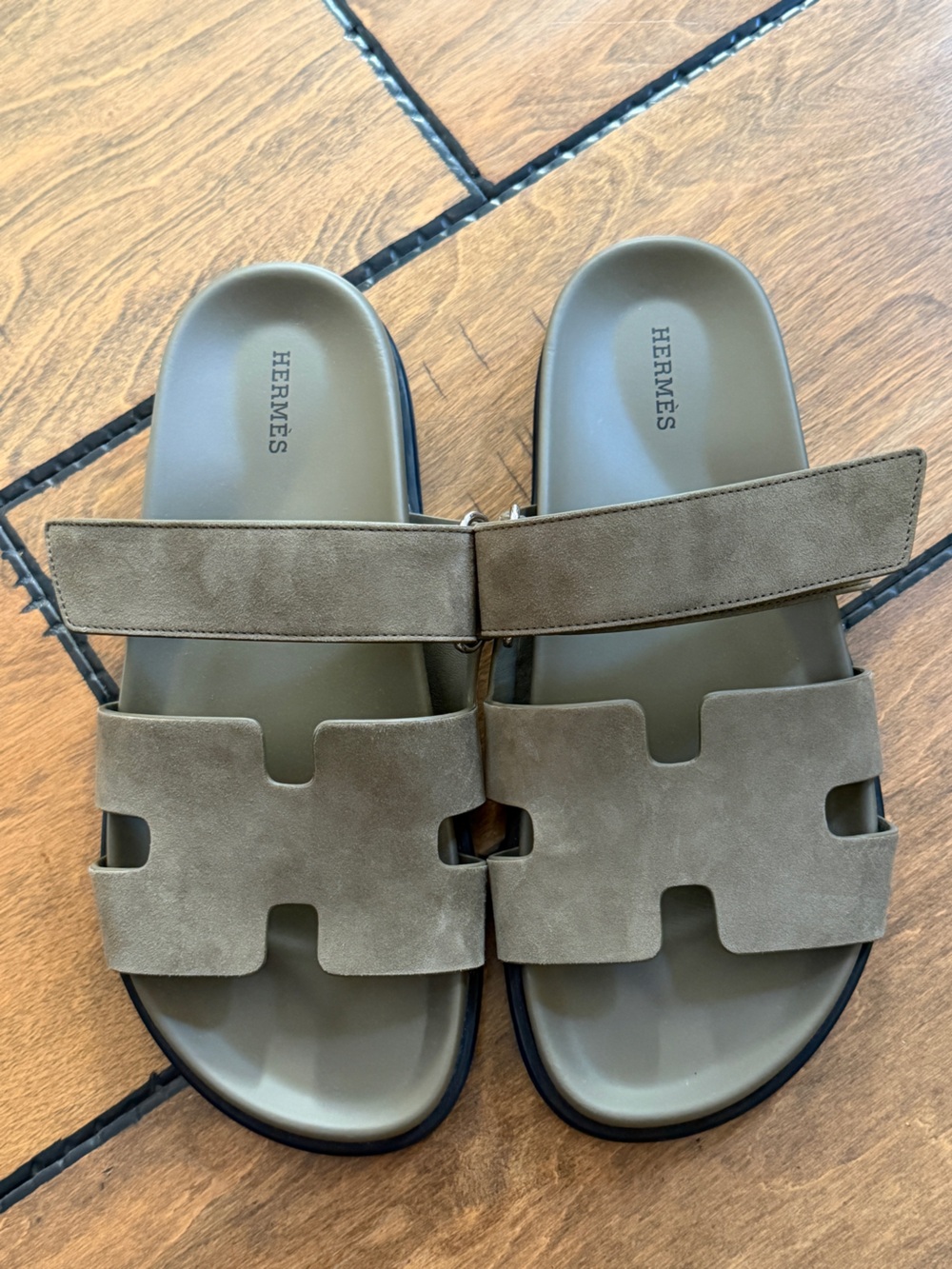 Hermes Chypre Suede Leather Sandal - Picture 4 of 7